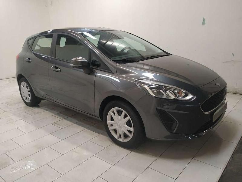 Usata Ford Fiesta 86 CV (63 kW) 2020 Grigio Utilitaria
