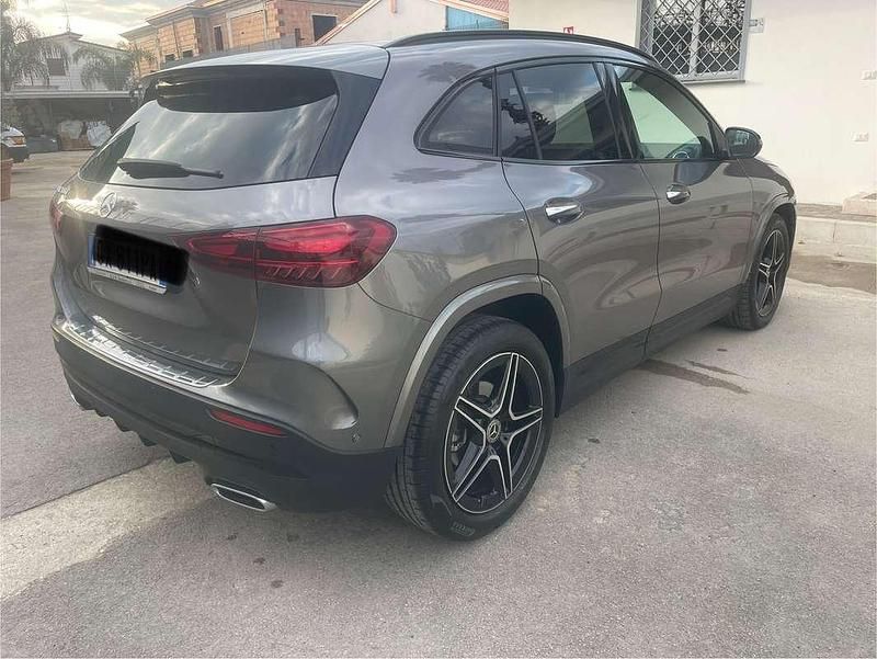 Usata Mercedes GLA200 Premium 150 CV (110 kW) 2024 SUV
