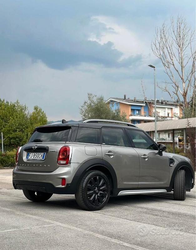Usata Mini Cooper Countryman 150 CV (110 kW) 2017 Grigio SUV