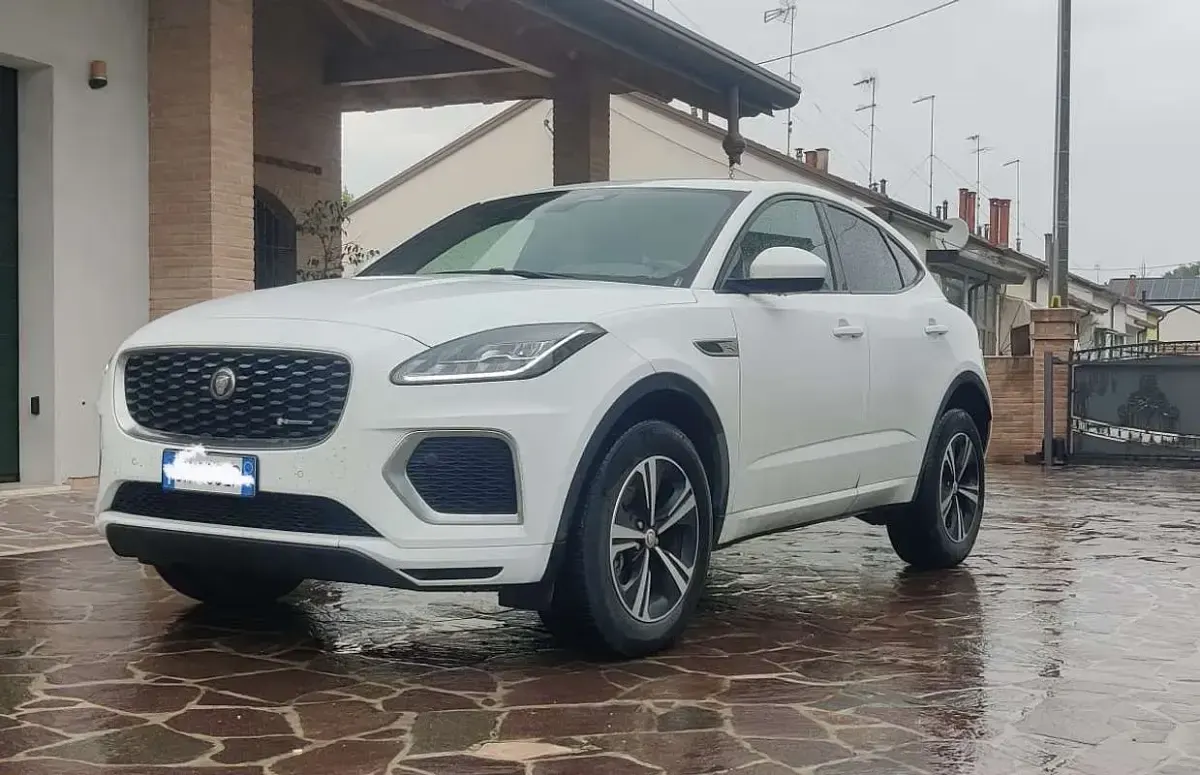 Usata Jaguar E-Pace R-Dynamic 163 CV (119 kW) 2022 SUV