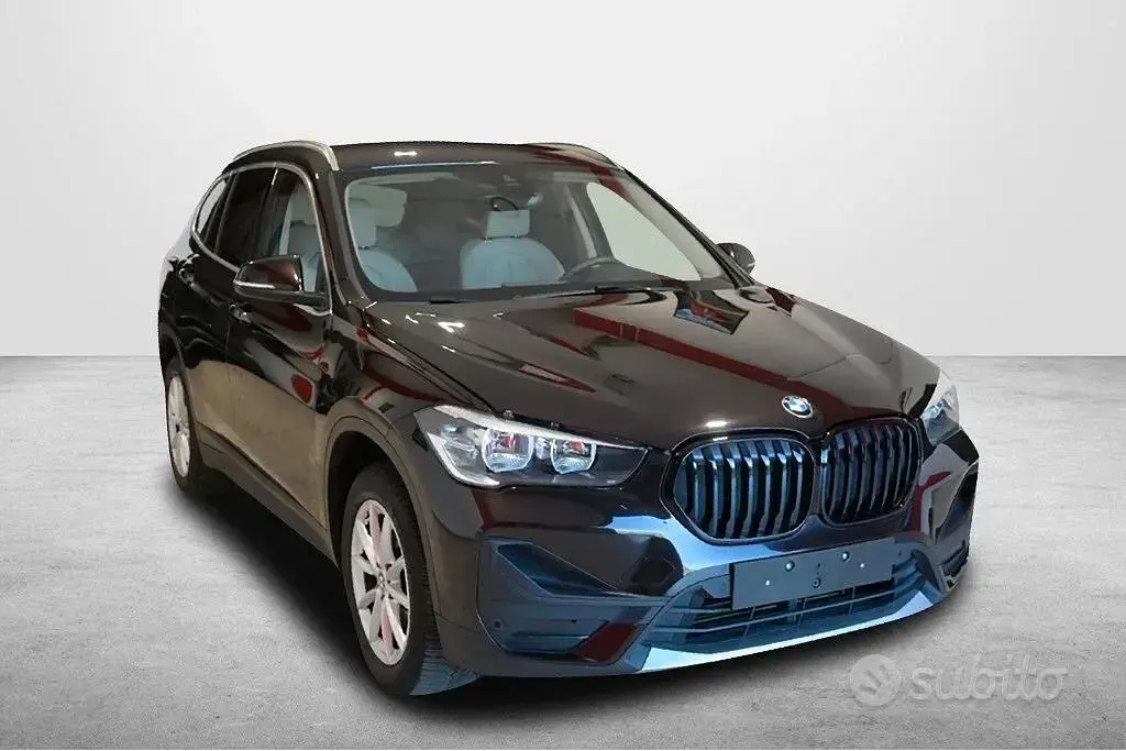 Usata BMW X1 Advantage 116 CV (85 kW) 2021 Nero SUV
