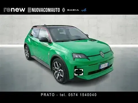 Usata Renault 5 E-Tech Komfort 110 kW (150 CV) 2025 Verde chiaro Utilitaria