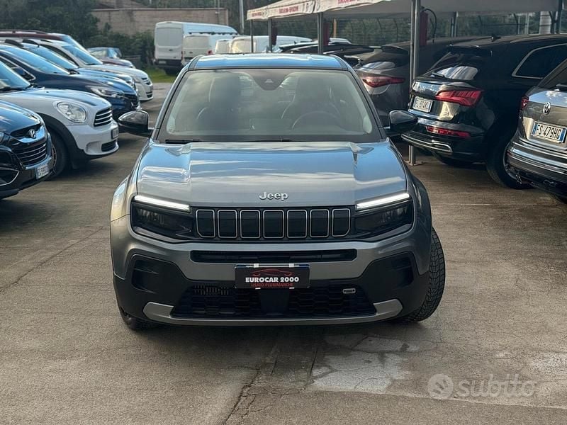 Usata Jeep Avenger Summit 100 CV (73 kW) 2023 Grigio SUV