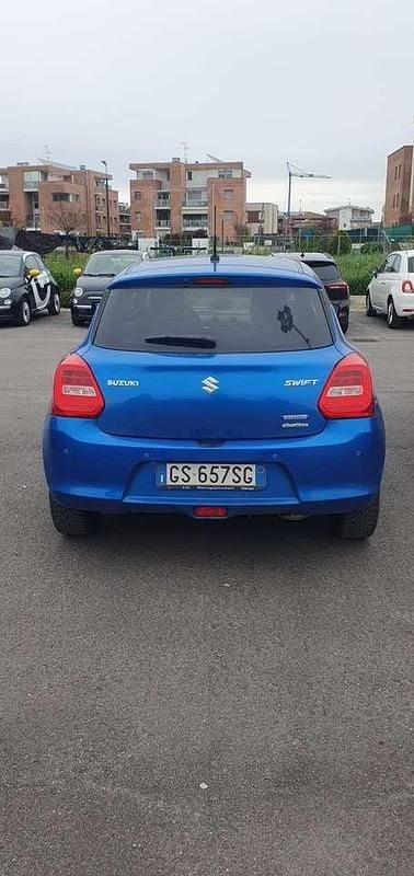 Gebraucht Suzuki Swift 83 PS (61 kW) 2024 Blau Kleinwagen