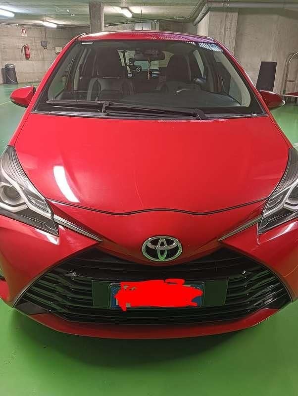 Usata Toyota Yaris Active 72 CV (52 kW) 2018 Utilitaria