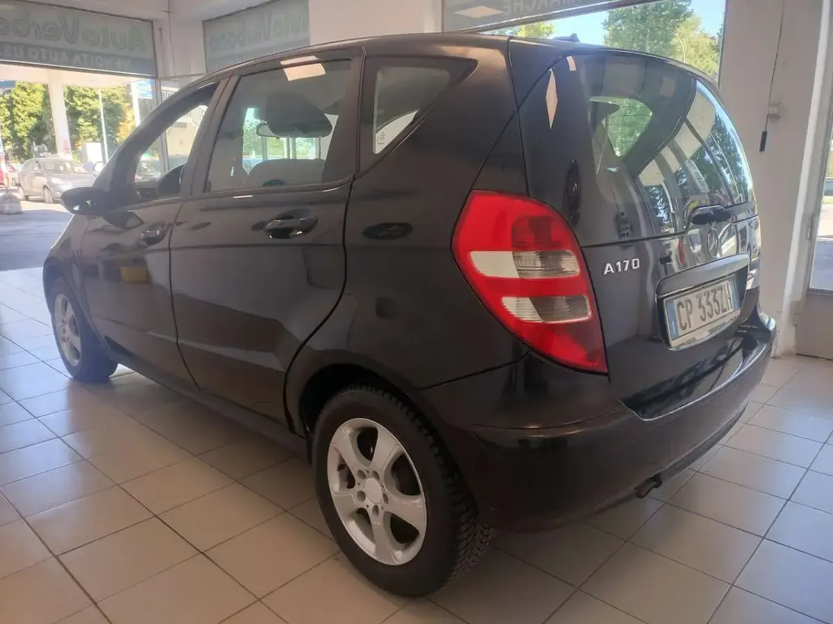 Usata Mercedes A170 116 CV (85 kW) 2005 Nero Monovolume