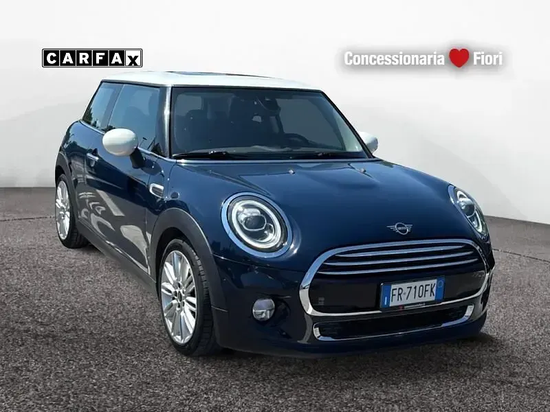 Usata Mini Cooper 136 CV (100 kW) 2018 Blu Utilitaria