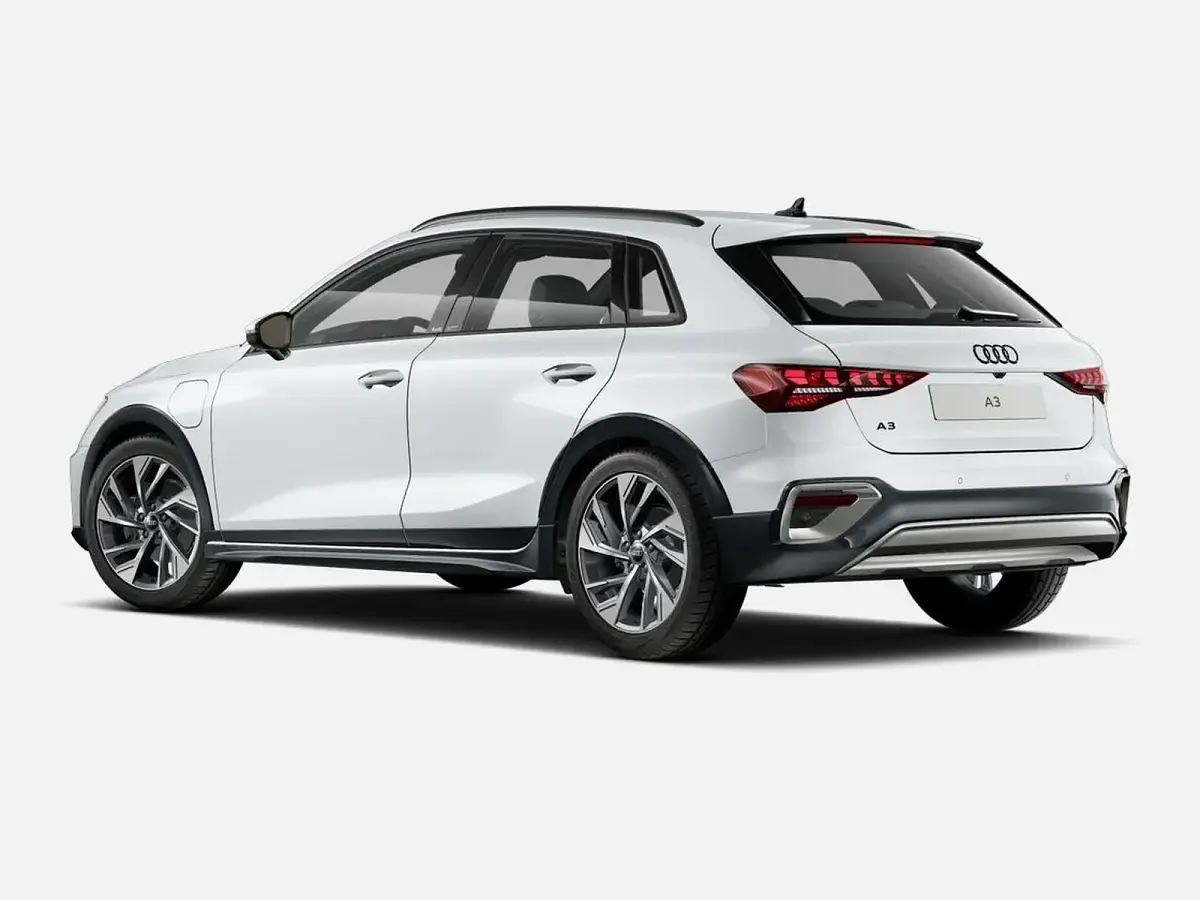 Nuova Audi A3 Advanced 204 CV (150 kW) 2025 Bianco Berlina