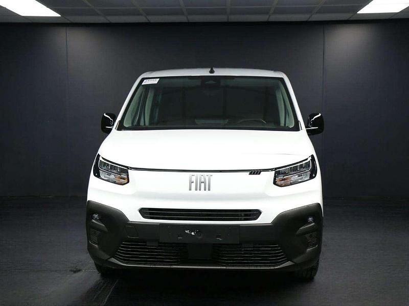 Nuova Fiat Doblò 101 CV (74 kW) 2025 Bianco Monovolume