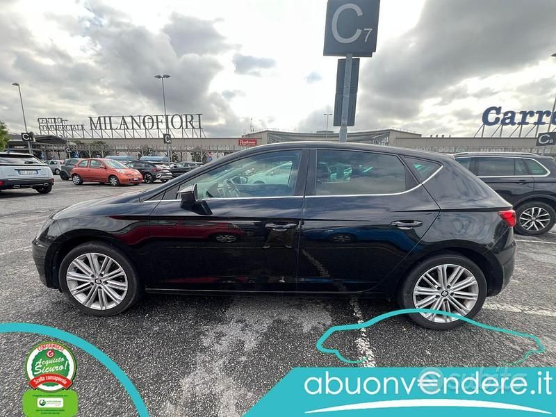 Usado Seat Leon XCELLENCE 150 HP (110 kW) 2018 Preto Sedan