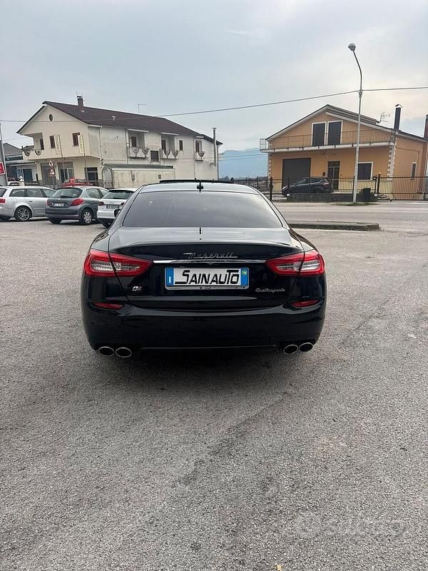 Usata Maserati Quattroporte GranLusso 410 CV (301 kW) 2016 Nero Berlina