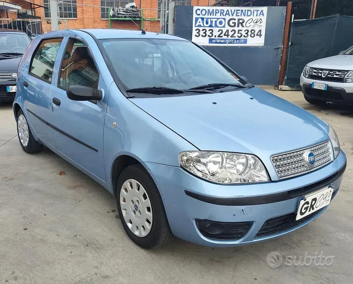 Usata Fiat Punto Classica 60 CV (44 kW) 2007 Bluazzurro Utilitaria