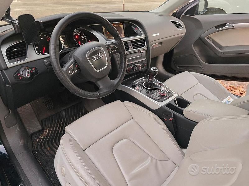 Usata Audi A5 240 CV (176 kW) 2010 Blu Coupé