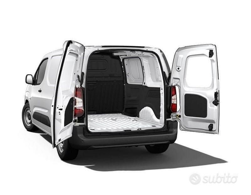 Nuova Peugeot E-Partner 49 kW (67 CV) 2025 Bianco Monovolume
