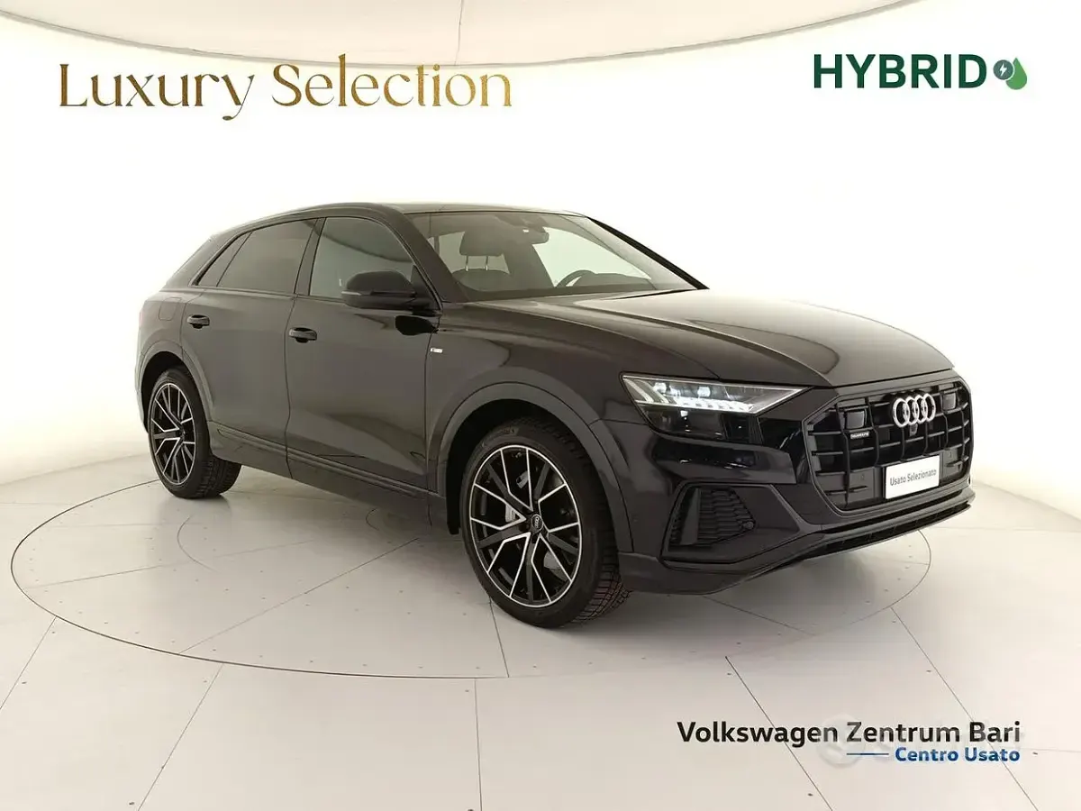 Usata Audi Q8 Sport 286 CV (210 kW) 2021 Nero SUV