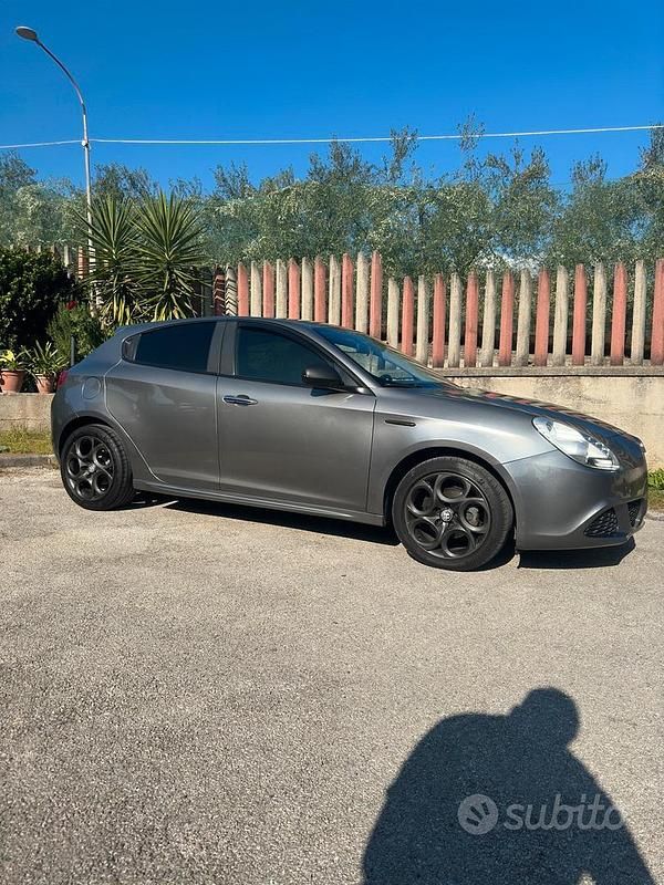 Usata Alfa Romeo Giulietta 2015 Grigio Utilitaria