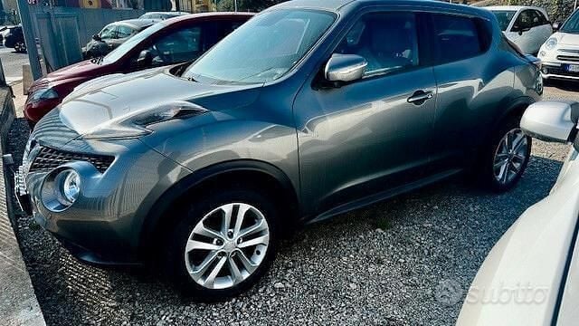 Usata Nissan Juke N-Connecta 110 CV (80 kW) 2017 Grigio SUV