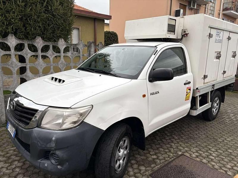 Usata Toyota HiLux 144 CV (105 kW) 2014 Pick-up