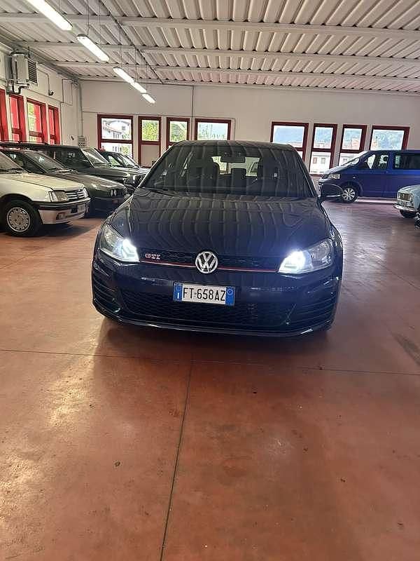 Usata VW Golf VII GTI 230 CV (169 kW) 2016 Berlina
