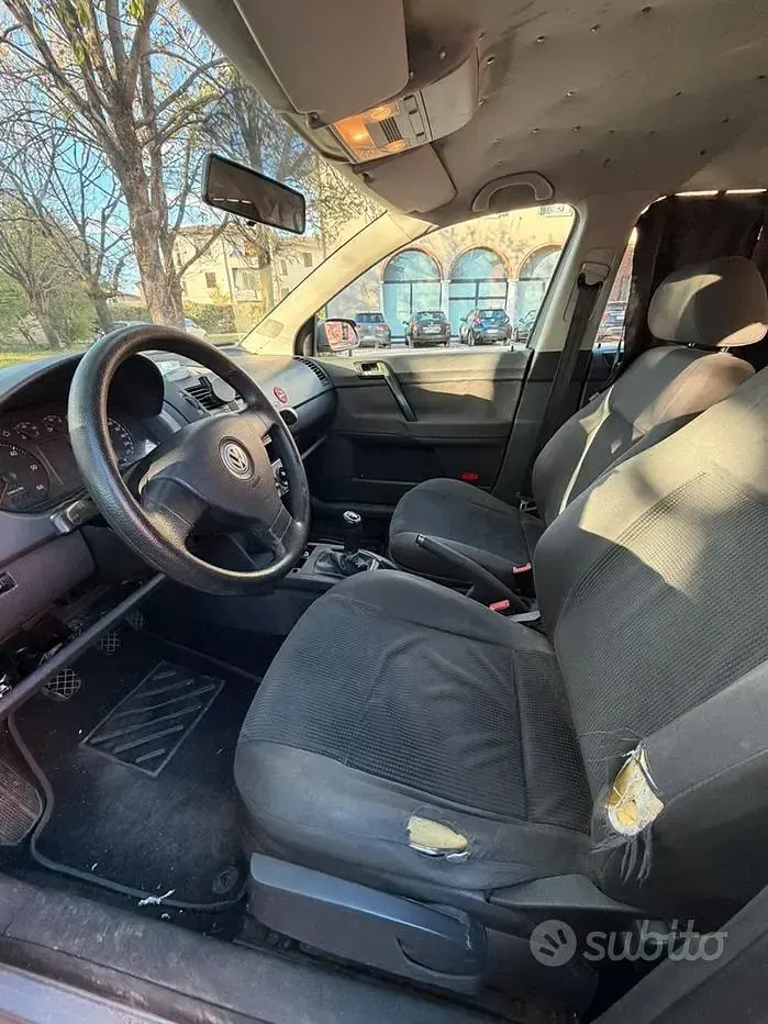 Usata VW Polo 75 CV (55 kW) 2008 Grigio Utilitaria