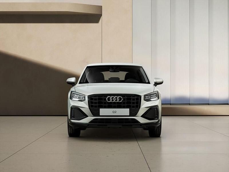 Nuova Audi Q2 Advanced 150 CV (110 kW) 2026 Argento SUV