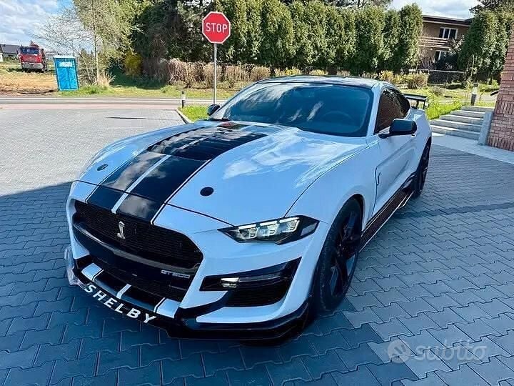 Usata Ford Mustang GT Bullitt 460 CV (338 kW) 2020 Bianco Coupé