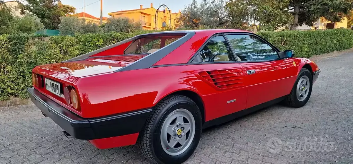 Usata Ferrari Mondial 240 CV (176 kW) 1982 Rosso Coupé
