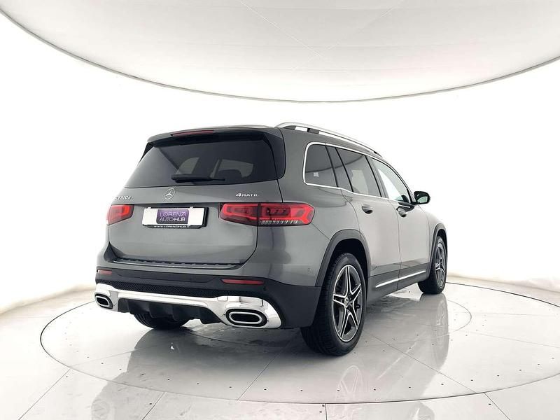 Usata Mercedes GLB220 Premium 190 CV (139 kW) 2021 Grigio metallizzato SUV
