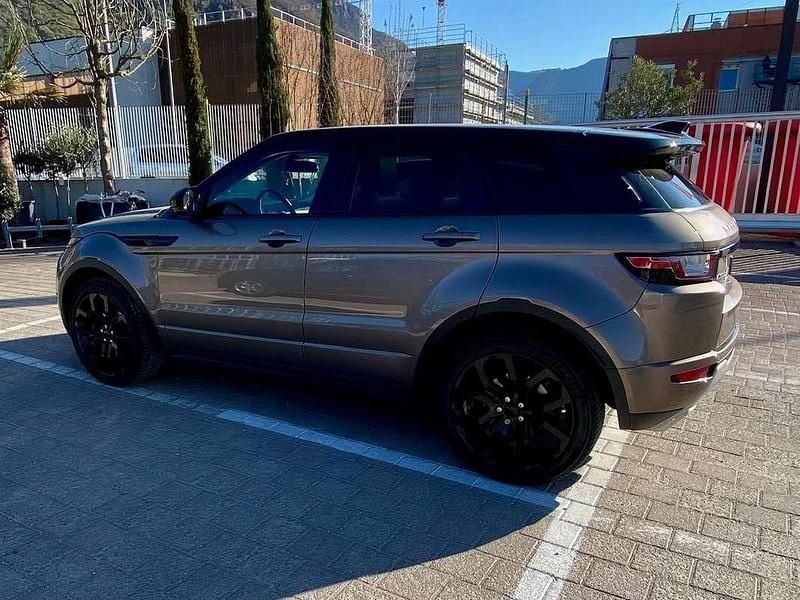 Usata 2018 Land Rover Range Rover evoque SE Dynamic 179 CV SUV – 39100 ...