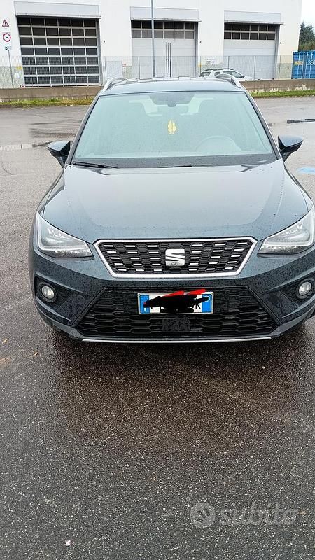 Usata Seat Arona XCELLENCE 116 CV (85 kW) 2019 Grigio SUV