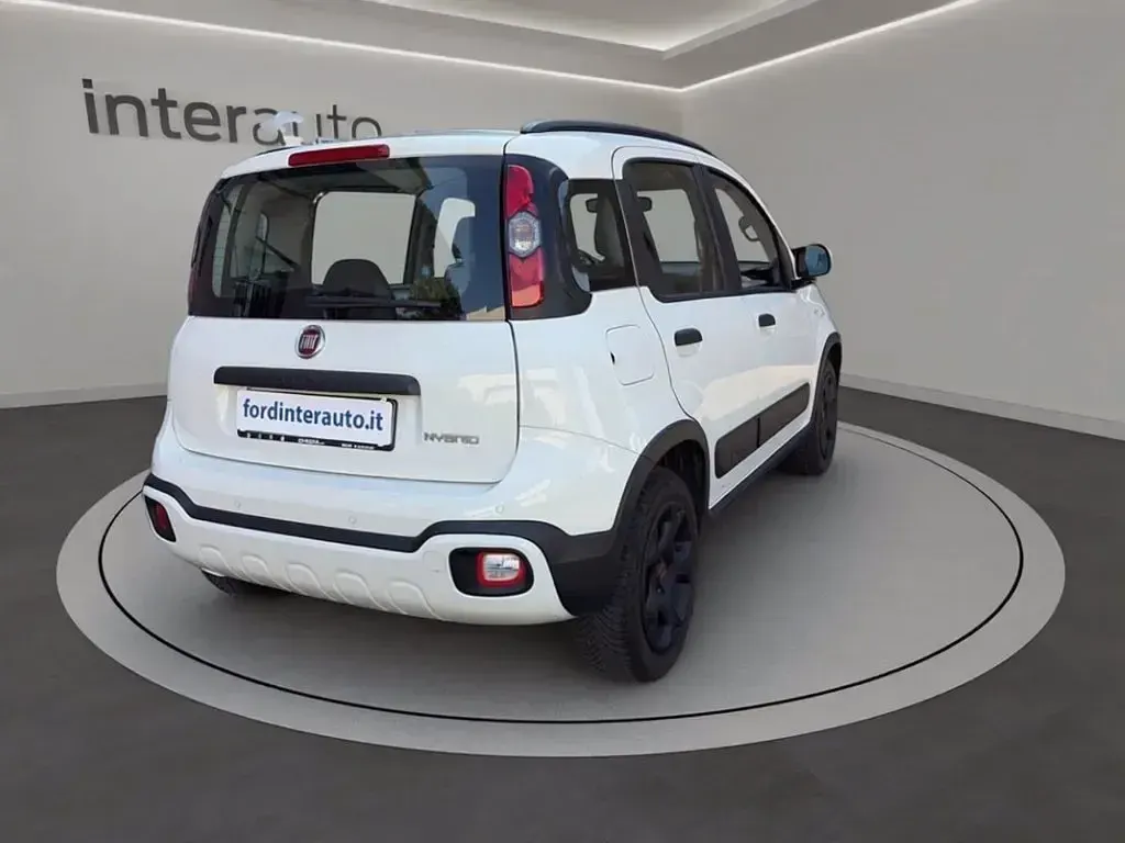 Usata Fiat Panda Cross Cross 69 CV (50 kW) 2023 Bianco pastello Utilitaria