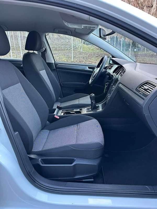 Usata VW Golf IV Trendline 105 CV (77 kW) 2005 Bianco Berlina