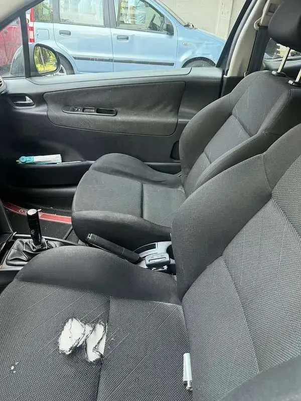 Usata Peugeot 207 90 CV (66 kW) 2009 Berlina