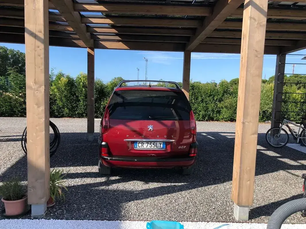 Usata Peugeot 807 128 CV (94 kW) 2004 Rosso Monovolume