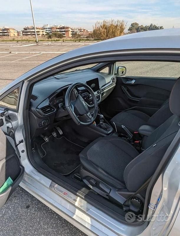 Usata Ford Fiesta ST-Line 125 CV (91 kW) 2018 Utilitaria