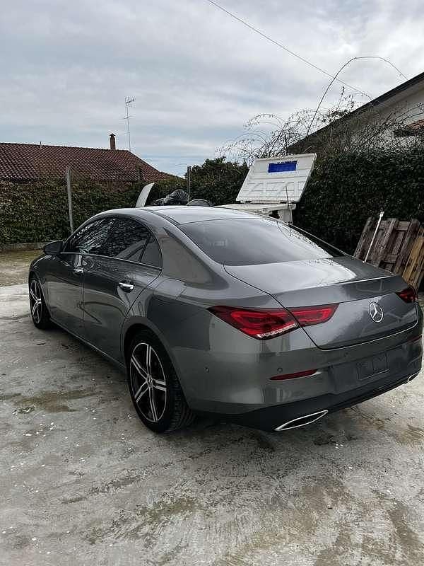 Usata Mercedes CLA180 116 CV (85 kW) 2021 Berlina