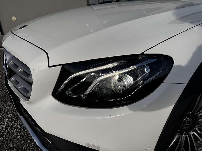 Usata Mercedes E220 All-Terrain Business 194 CV (142 kW) 2019 Other Station wagon