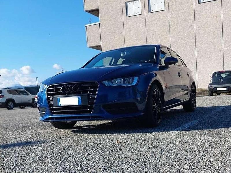 Usata Audi A3 Ambiente 110 CV (80 kW) 2016 Blu/azzurro Berlina
