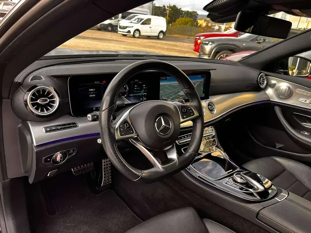 Usata Mercedes E400 Premium Plus 333 CV (244 kW) 2017 Nero Coupé