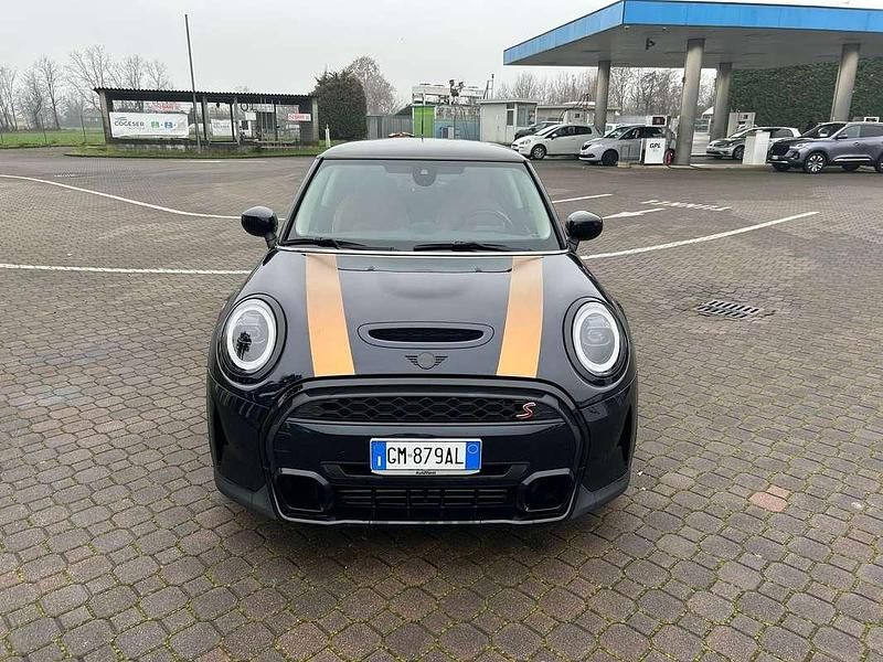 Usata Mini Cooper S Classic 178 CV (130 kW) 2022 Utilitaria