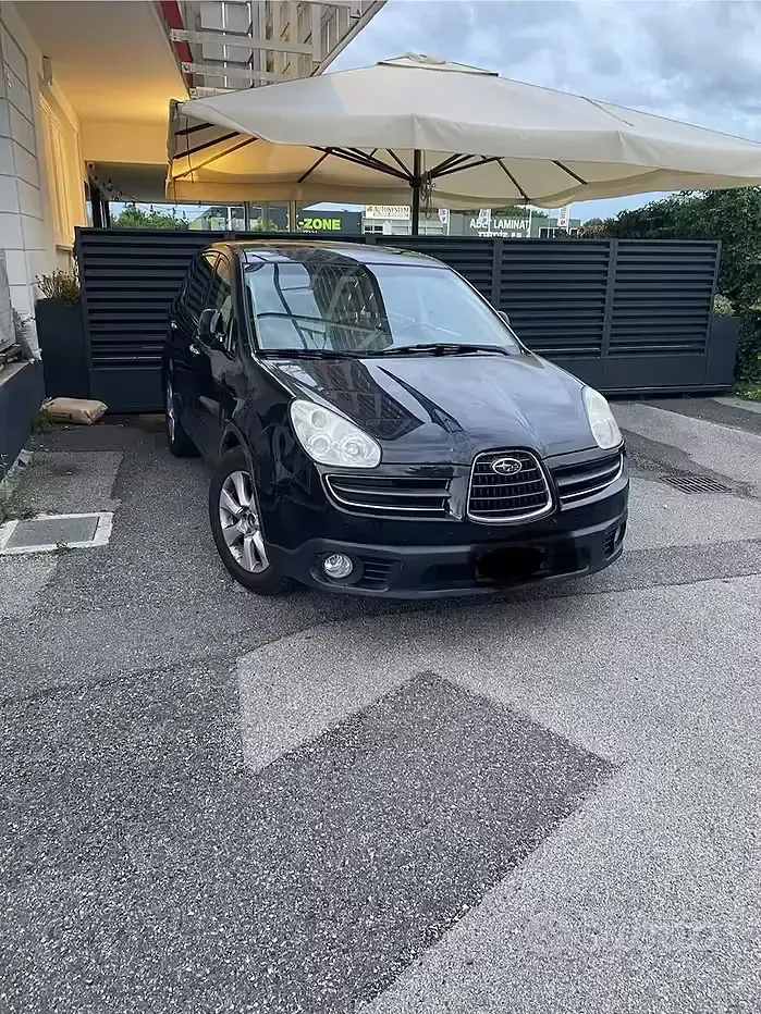 Usata Subaru Tribeca 2010 Nero SUV