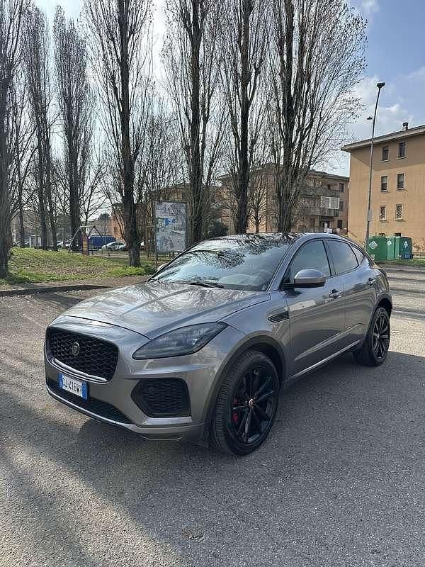 Usata Jaguar E-Pace R-Dynamic 163 CV (119 kW) 2022 Argento SUV