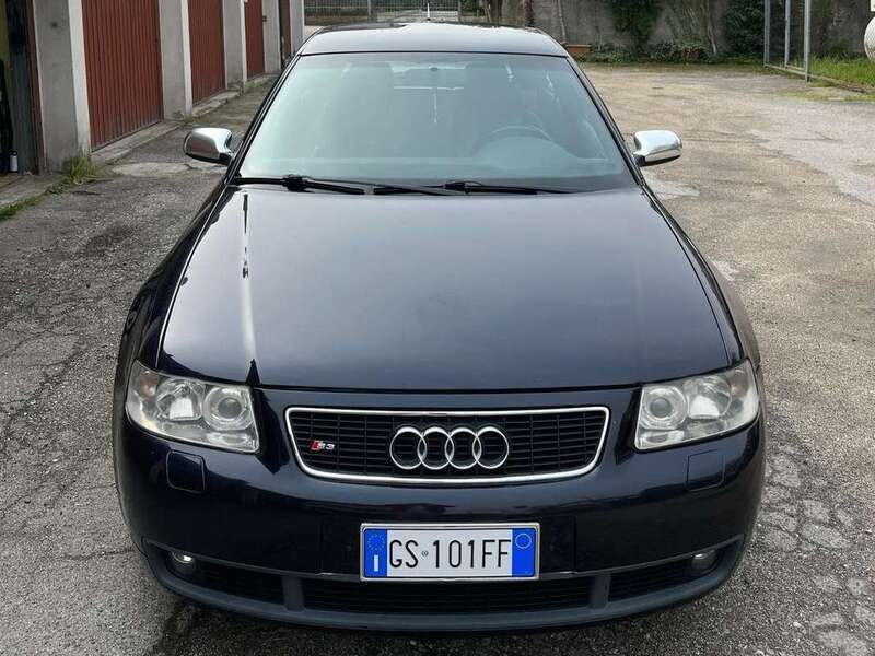 Usato 2002 Audi S3 1.8 Benzin 224 CV (11.800 €)