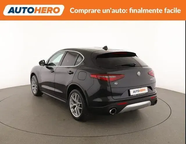 Usata Alfa Romeo Stelvio 280 CV (205 kW) 2017 Nero SUV