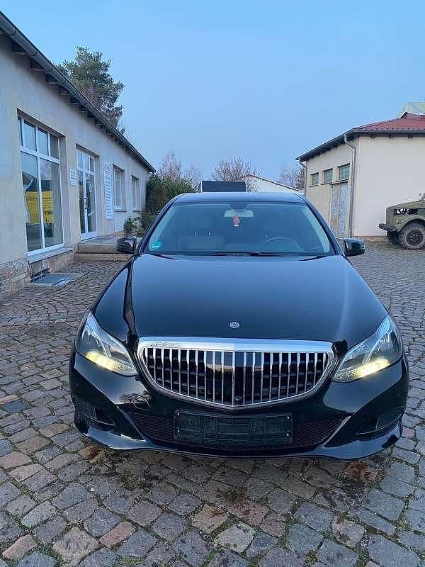 Usata Mercedes E220 170 CV (125 kW) 2014 Berlina