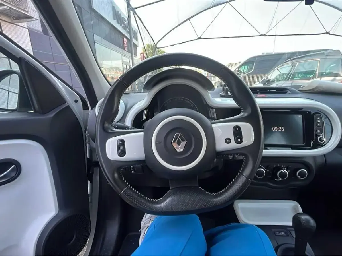 Usata Renault Twingo SE 110 CV (80 kW) 2018 Bianco Utilitaria