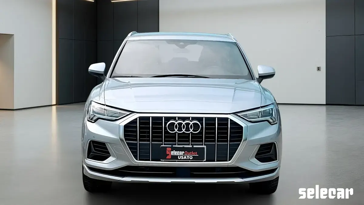 Usata Audi Q3 S-Line 150 CV (110 kW) 2019 Argento SUV