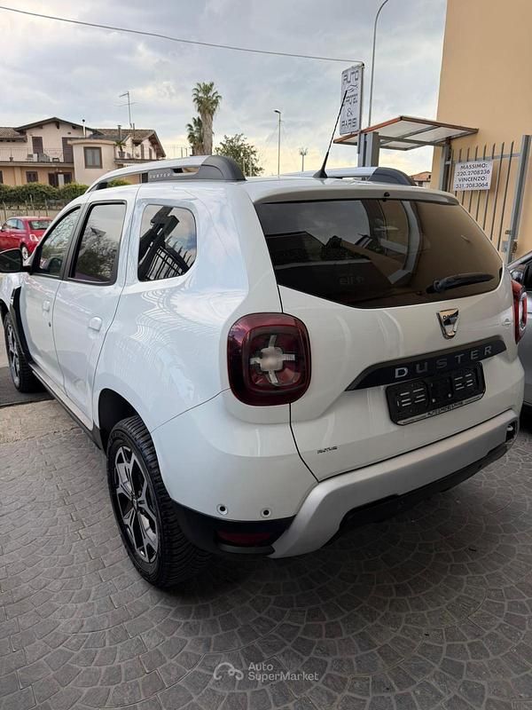 Usata Dacia Duster 114 CV (83 kW) 2019 Bianco SUV