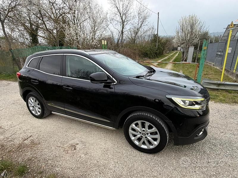 Second-hand Renault Kadjar Intens 110 CP (80 kW) 2016 Negru SUV