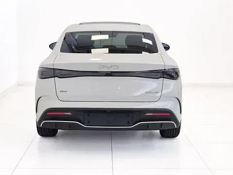 Nuova BYD Seal Comfort 212 CV (155 kW) 2026 Sandstone Utilitaria